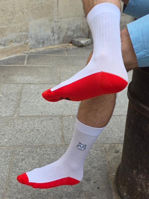 Luky Cat Head Socks – White with Red Bottom