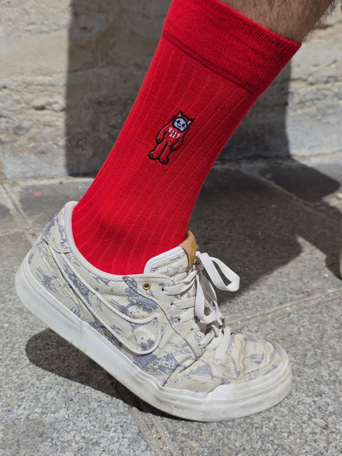 Luky Embroidered Socks – All Red